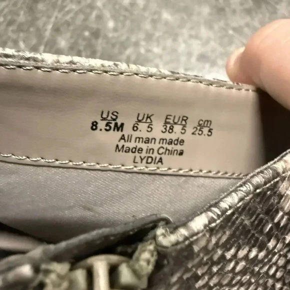 CARLOS by Carlos Santana Lydia Snakeskin Faux Leather Heeled Boots 8.5 - Picture 5 of 9